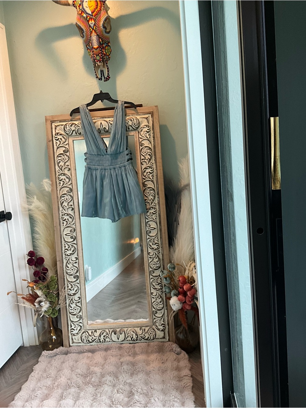 Sleeveless Blue V-Neck Romper with Smocked Waist